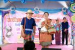 เดินแบบโชว์การประกวดการแต่งกายแบบลาวเวียง...